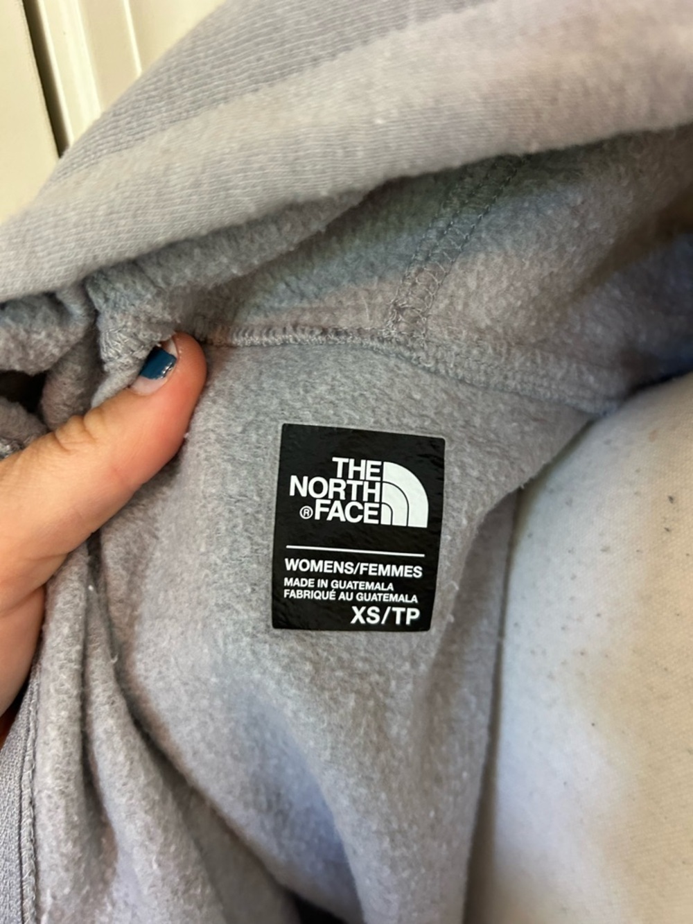 The North Face Women's Light Gray Full-Zip Hooded Sweatshirt - Picture 6 of 6